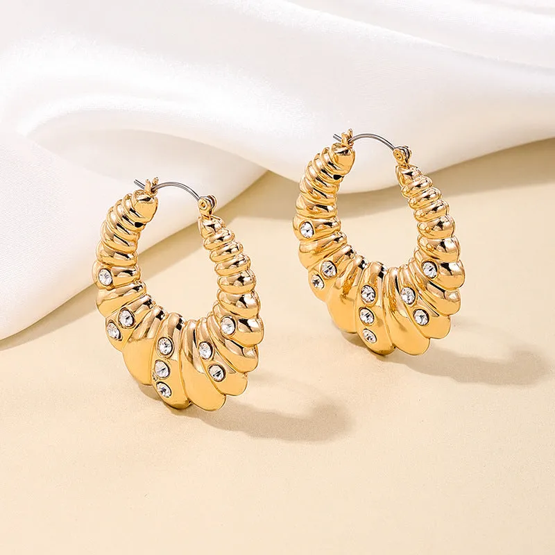 Chic Retro Geometric Earrings with Versatile Style