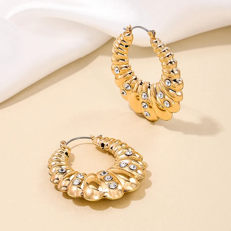 Chic Retro Geometric Earrings with Versatile Style