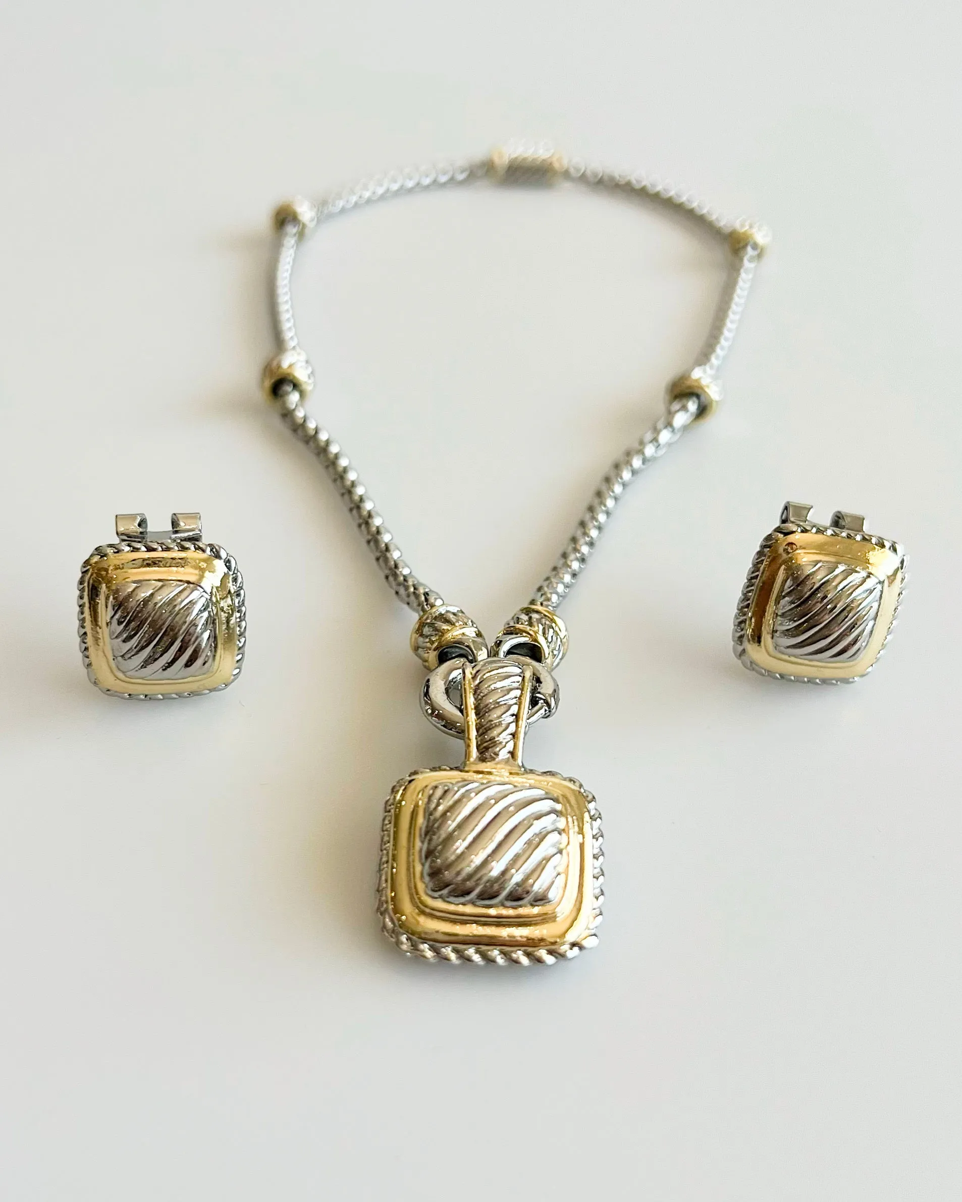 Chunky Two Tone Square Pendant Necklace Set